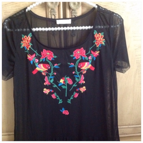 Black Embroidery Maxi Dress - Picture 7 of 12